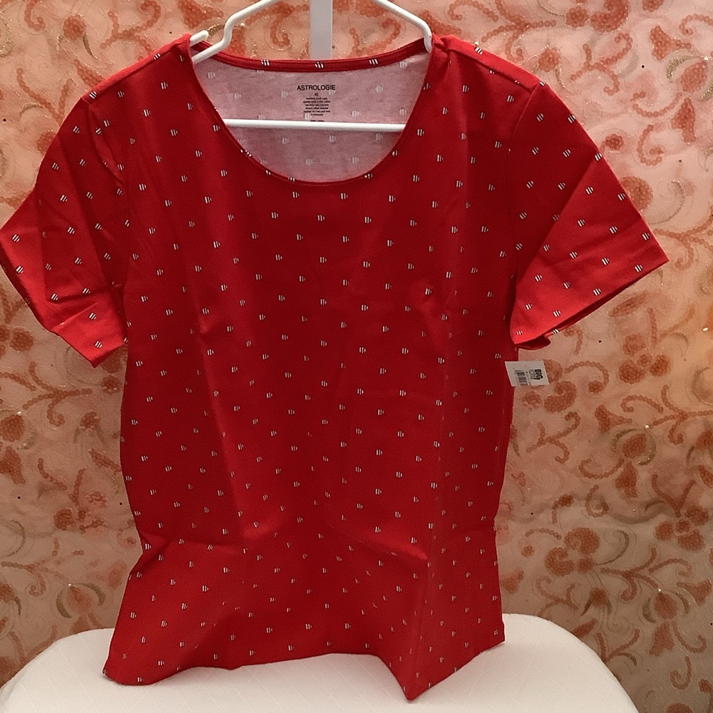 Red Short Sleeve Women's Tee